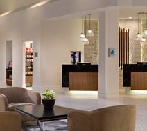Houston Marriott South at Hobby Airport Lobby