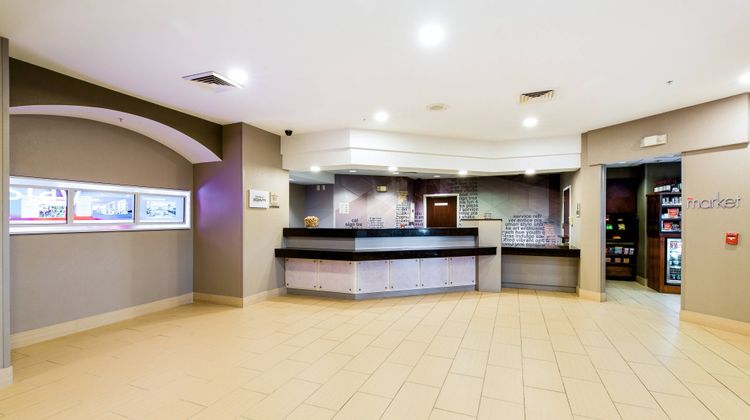 SpringHill Suites Florence Lobby