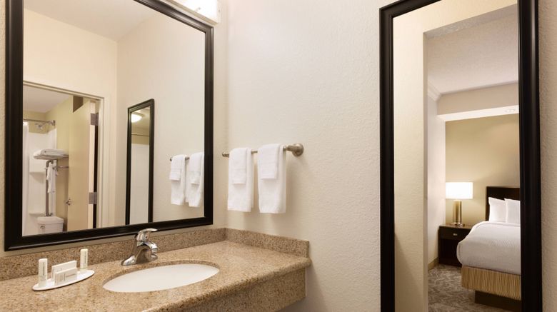 <b>SpringHill Suites West Palm Beach I-95 Room</b>. Images powered by <a href="https://www.leonardoworldwide.com/" title="Leonardo Worldwide" target="_blank">Leonardo</a>.