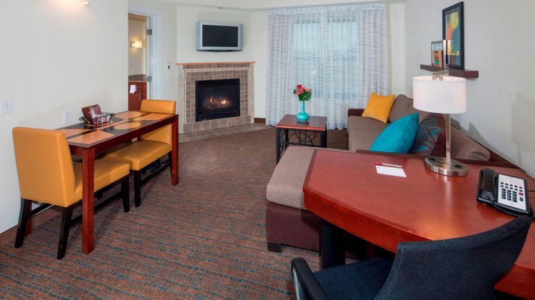 Residence Inn Dover Room
