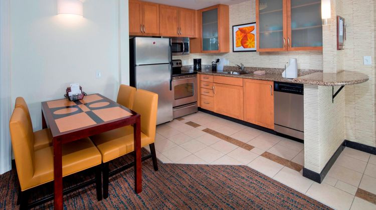 Residence Inn Dover Room