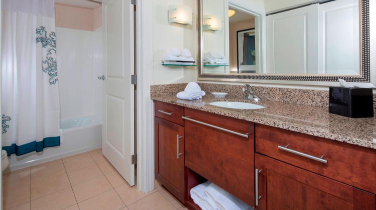Residence Inn Dover Room