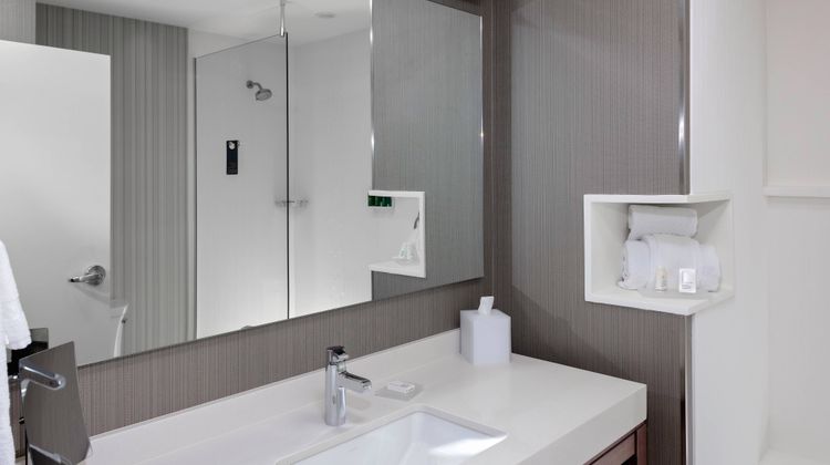 Courtyard by Marriott Cincinnati Mason Room