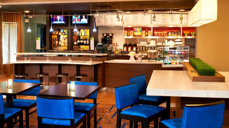 <b>Courtyard Cleveland Westlake Restaurant</b>. Images powered by <a href="https://www.leonardoworldwide.com/" title="Leonardo Worldwide" target="_blank">Leonardo</a>.