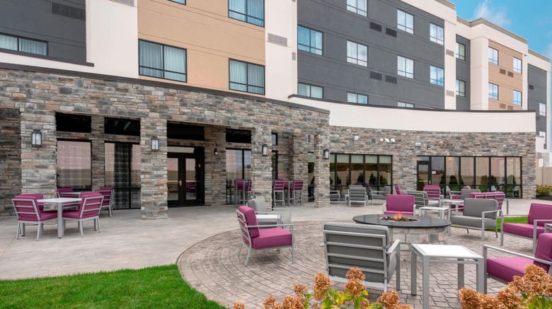 <b>Courtyard by MarriottCleveland Elyria Exterior</b>. Images powered by <a href="https://www.leonardoworldwide.com/" title="Leonardo Worldwide" target="_blank">Leonardo</a>.