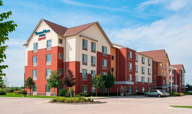 TownePlace Suites Des Moines Urbandale Exterior