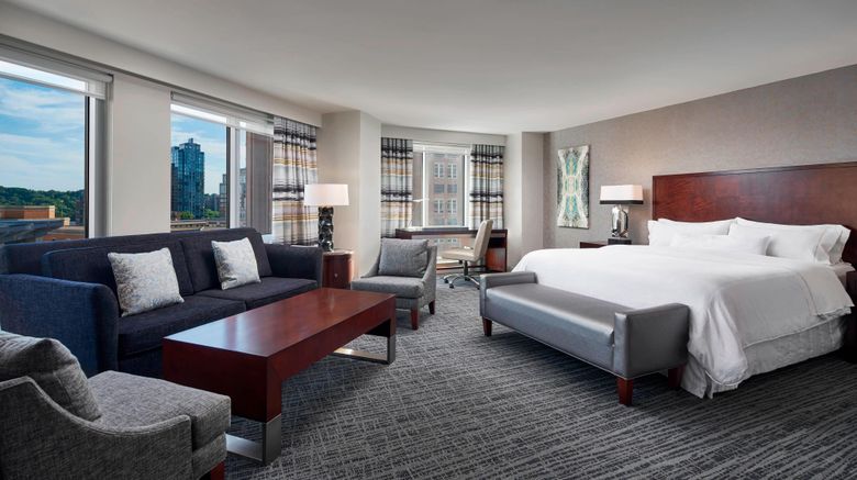 <b>The Westin Alexandria Old Town Suite</b>. Images powered by <a href="https://www.leonardoworldwide.com/" title="Leonardo Worldwide" target="_blank">Leonardo</a>.