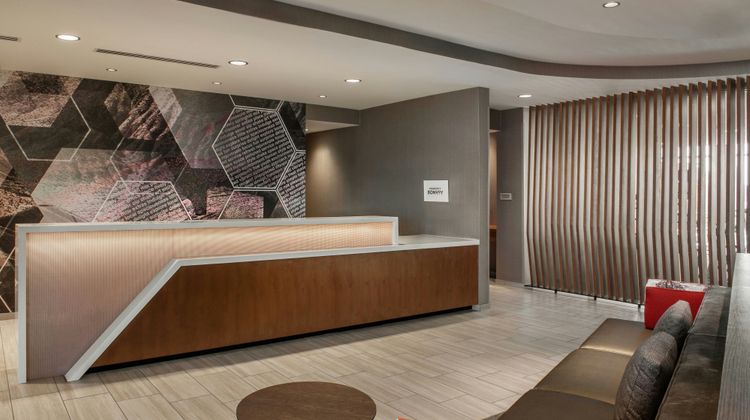 SpringHill Suites by Marriott Phoenix Lobby