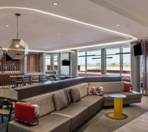 SpringHill Suites by Marriott Phoenix Lobby