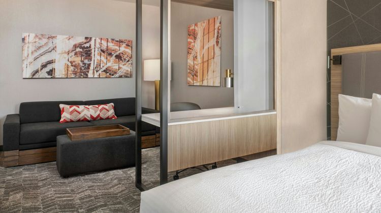 SpringHill Suites by Marriott Phoenix Room