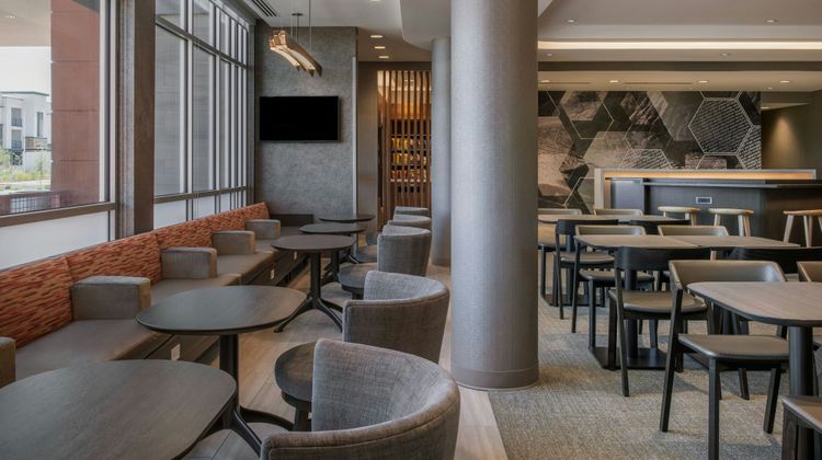 SpringHill Suites by Marriott Phoenix Restaurant