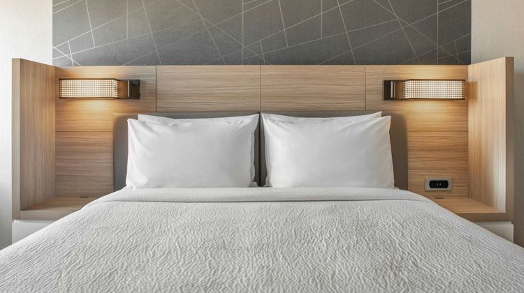 SpringHill Suites by Marriott Phoenix Suite