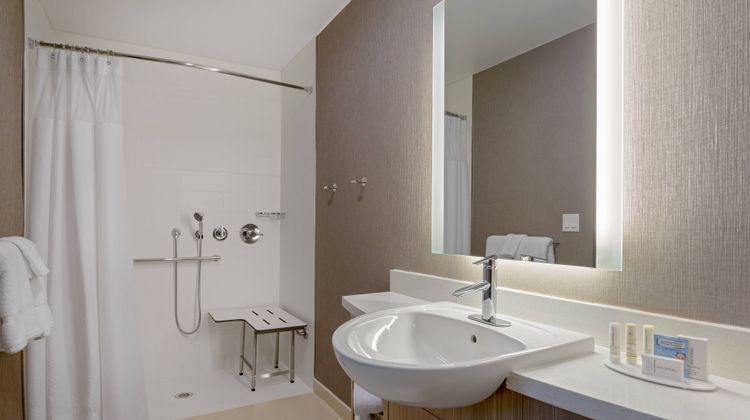 SpringHill Suites Ocala Room
