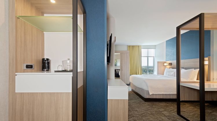 SpringHill Suites Ocala Suite