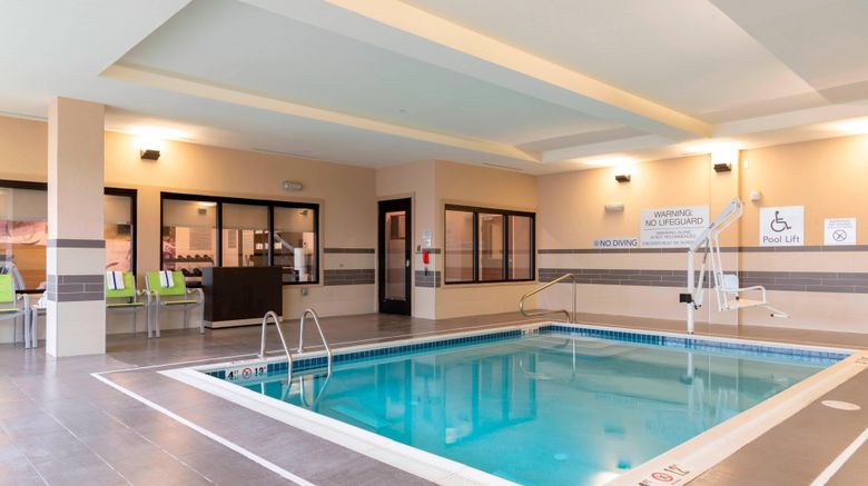 <b>Courtyard by MarriottCleveland Elyria Pool</b>. Images powered by <a href="https://www.leonardoworldwide.com/" title="Leonardo Worldwide" target="_blank">Leonardo</a>.