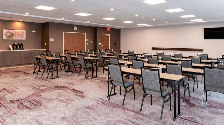 <b>Courtyard by MarriottCleveland Elyria Meeting</b>. Images powered by <a href="https://www.leonardoworldwide.com/" title="Leonardo Worldwide" target="_blank">Leonardo</a>.