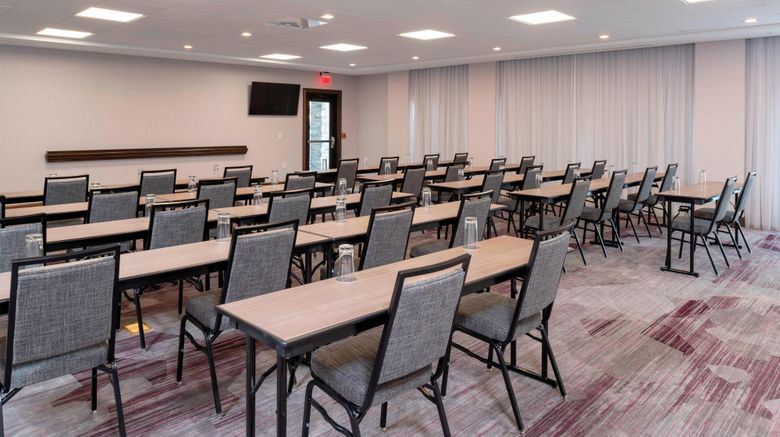 <b>Courtyard by MarriottCleveland Elyria Meeting</b>. Images powered by <a href="https://www.leonardoworldwide.com/" title="Leonardo Worldwide" target="_blank">Leonardo</a>.