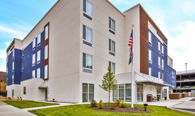 SpringHill Suites by Marriott Butler Exterior
