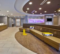 SpringHill Suites by Marriott Butler Lobby
