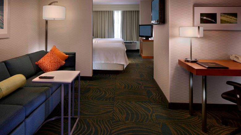 <b>SpringHill Suites Mystic Waterford Suite</b>. Images powered by <a href="https://www.leonardoworldwide.com/" title="Leonardo Worldwide" target="_blank">Leonardo</a>.