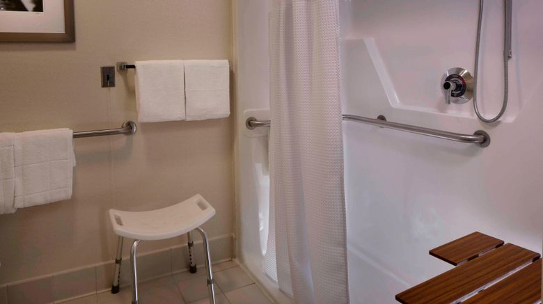 <b>SpringHill Suites Mystic Waterford Room</b>. Images powered by <a href="https://www.leonardoworldwide.com/" title="Leonardo Worldwide" target="_blank">Leonardo</a>.