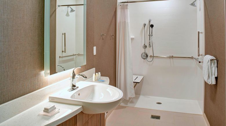 <b>SpringHill Suites Grand Rapids West Room</b>. Images powered by <a href="https://www.leonardoworldwide.com/" title="Leonardo Worldwide" target="_blank">Leonardo</a>.
