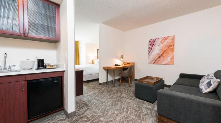 SpringHill Suites by Marriott Suite