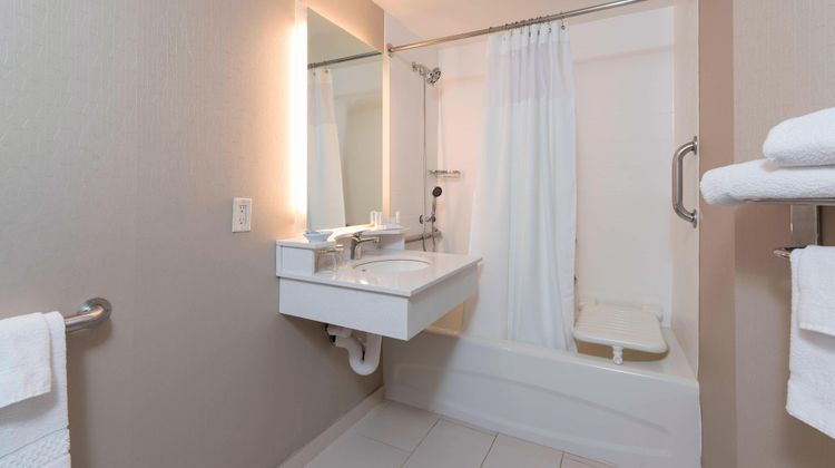 SpringHill Suites by Marriott Room