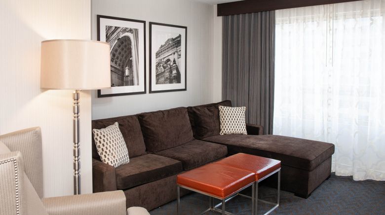 <b>Sheraton Indianapolis City Centre Hotel Room</b>. Images powered by <a href="https://www.leonardoworldwide.com/" title="Leonardo Worldwide" target="_blank">Leonardo</a>.