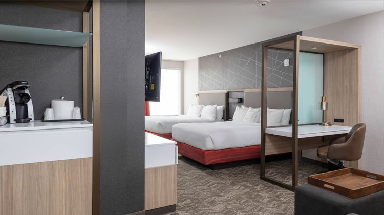 SpringHill Suites Great Falls Suite