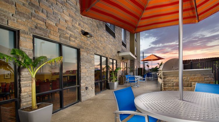 TownePlace Suites Eagle Pass Exterior