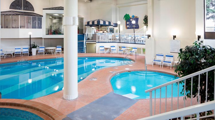 Sheraton Cavalier Calgary Hotel Recreation