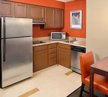 Residence Inn Detroit/Livonia Room