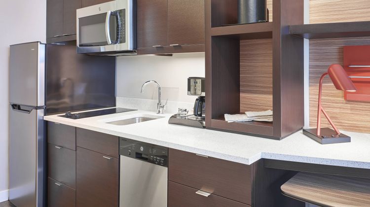 TownePlace Stes By Marriott Medicine Hat Room