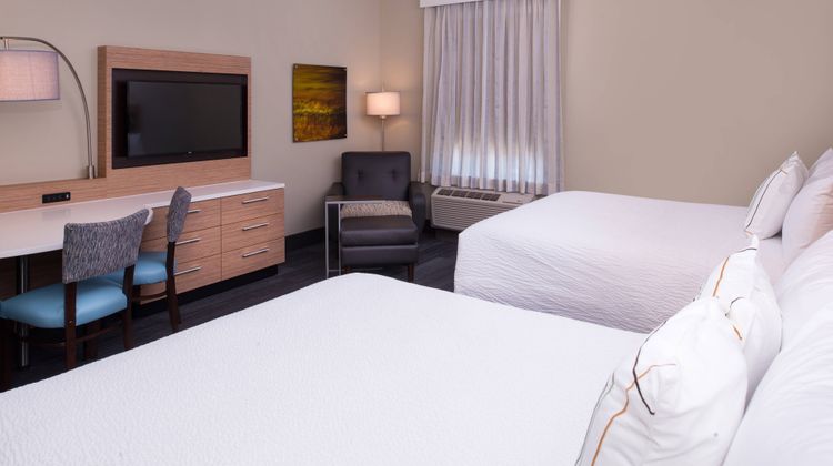 TownePlace Suites Saskatoon Suite