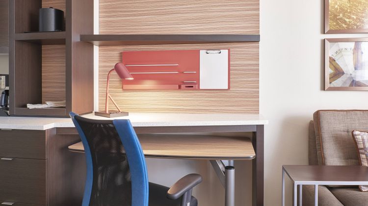 TownePlace Stes By Marriott Medicine Hat Suite