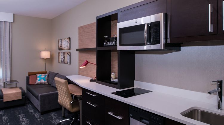 TownePlace Suites Saskatoon Room
