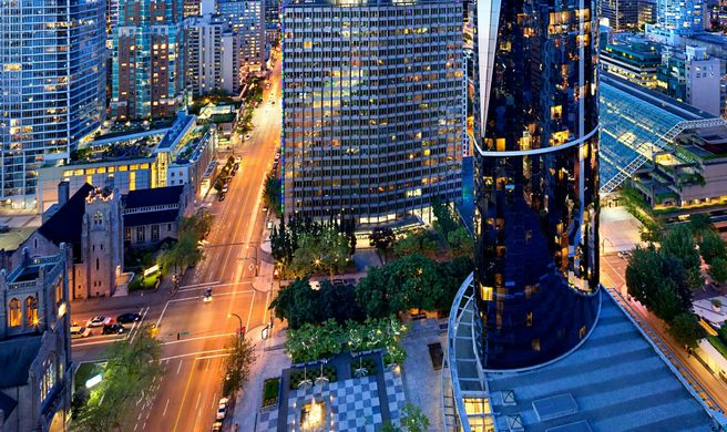 Sheraton Vancouver Wall Centre Exterior