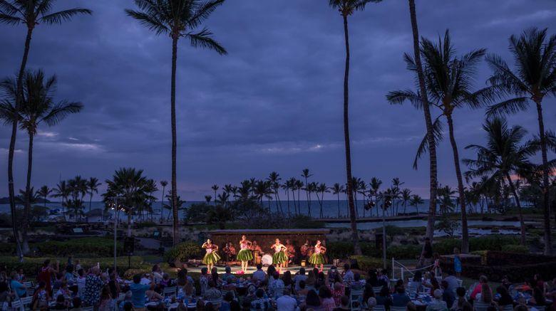 <b>Marriott's Waikoloa Ocean Club Restaurant</b>. Images powered by <a href="https://www.leonardoworldwide.com/" title="Leonardo Worldwide" target="_blank">Leonardo</a>.