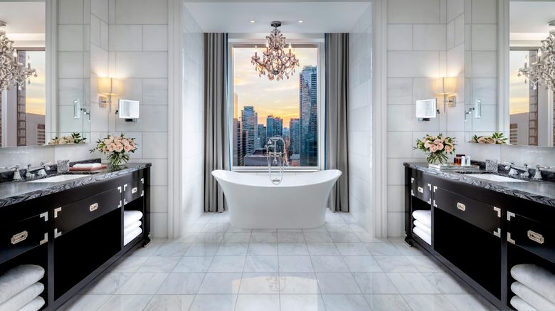 <b>The St Regis Toronto Room</b>. Images powered by <a href="https://www.leonardoworldwide.com/" title="Leonardo Worldwide" target="_blank">Leonardo</a>.