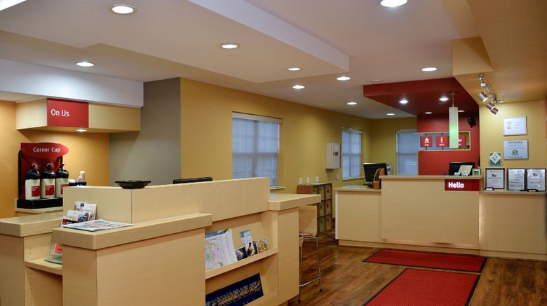 <b>TownePlace Suites East Lansing Lobby</b>. Images powered by <a href="https://www.leonardoworldwide.com/" title="Leonardo Worldwide" target="_blank">Leonardo</a>.