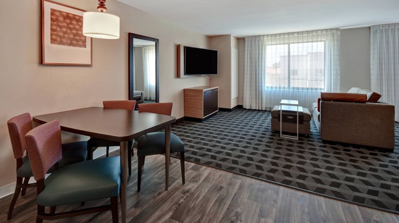 <b>TownePlace Suites Airport South Suite</b>. Images powered by <a href="https://www.leonardoworldwide.com/" title="Leonardo Worldwide" target="_blank">Leonardo</a>.