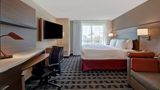 TownePlace Suites Airport South Suite