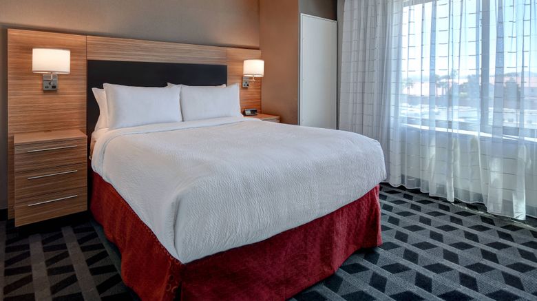 <b>TownePlace Suites Airport South Room</b>. Images powered by <a href="https://www.leonardoworldwide.com/" title="Leonardo Worldwide" target="_blank">Leonardo</a>.