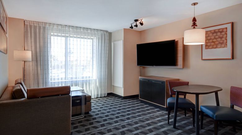<b>TownePlace Suites Airport South Room</b>. Images powered by <a href="https://www.leonardoworldwide.com/" title="Leonardo Worldwide" target="_blank">Leonardo</a>.