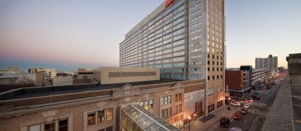 Louisville Marriott Downtown Exterior