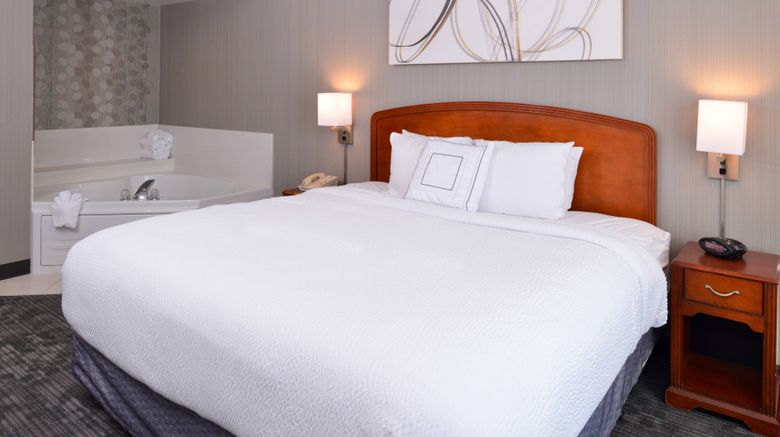 <b>Courtyard by Marriott Charlotte Gastonia Room</b>. Images powered by <a href="https://www.leonardoworldwide.com/" title="Leonardo Worldwide" target="_blank">Leonardo</a>.