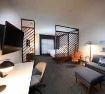 Courtyard Charlotte Waverly Room