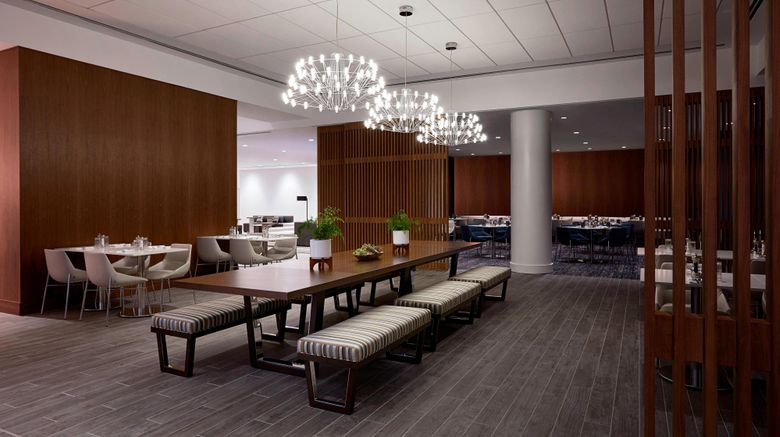 <b>Long Island Marriott Restaurant</b>. Images powered by <a href="https://www.leonardoworldwide.com/" title="Leonardo Worldwide" target="_blank">Leonardo</a>.