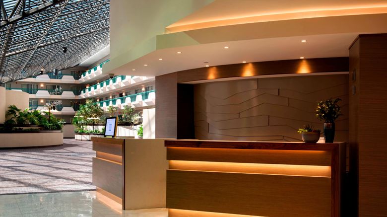 <b>Marriott Melville Long Island Lobby</b>. Images powered by <a href="https://www.leonardoworldwide.com/" title="Leonardo Worldwide" target="_blank">Leonardo</a>.